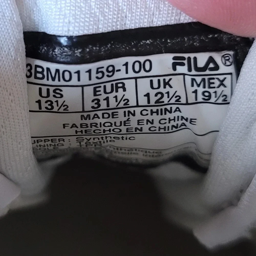 Fila kids white sneakers LIKE NEW